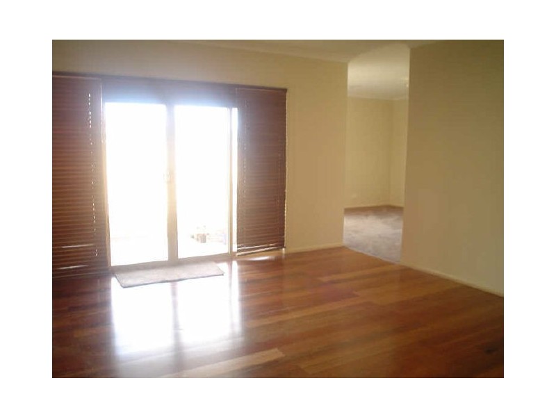 Cranbourne VIC 3977