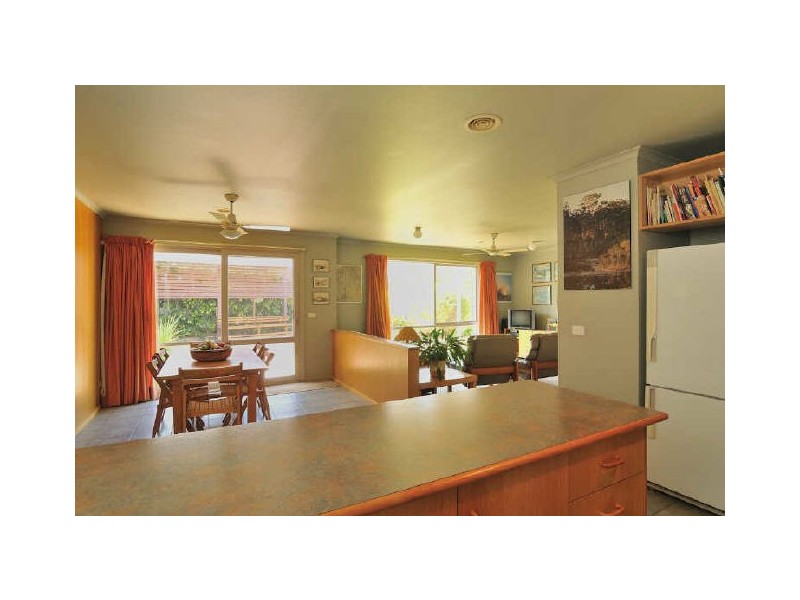 Cranbourne North VIC 3977