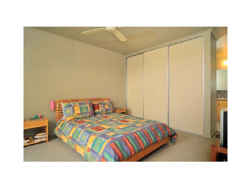 Cranbourne North VIC 3977