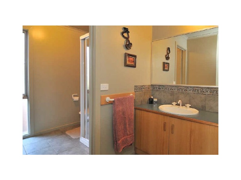 Cranbourne North VIC 3977