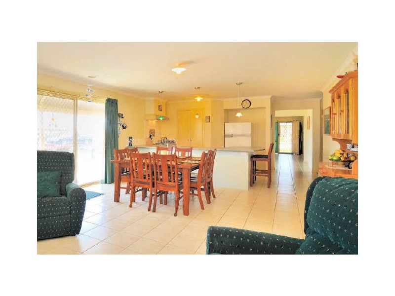 190 Ormond Road, Narre Warren South VIC 3805