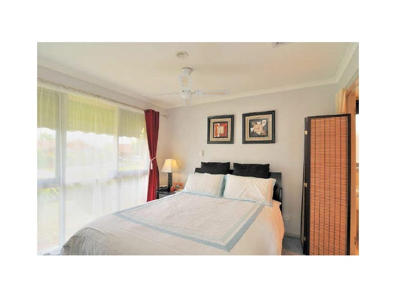 151 Courtenay Avenue, Cranbourne North VIC 3977