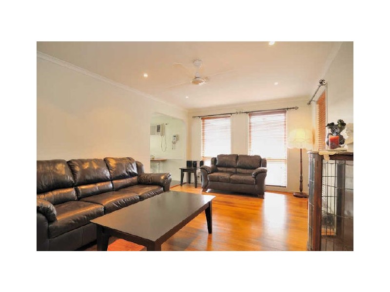 6 Ardmore Street, Cranbourne VIC 3977
