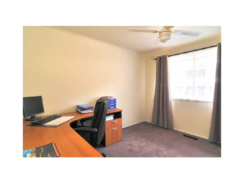 6 Ardmore Street, Cranbourne VIC 3977