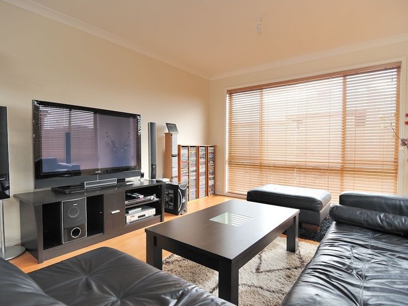 3 Sunbird Avenue, Cranbourne VIC 3977