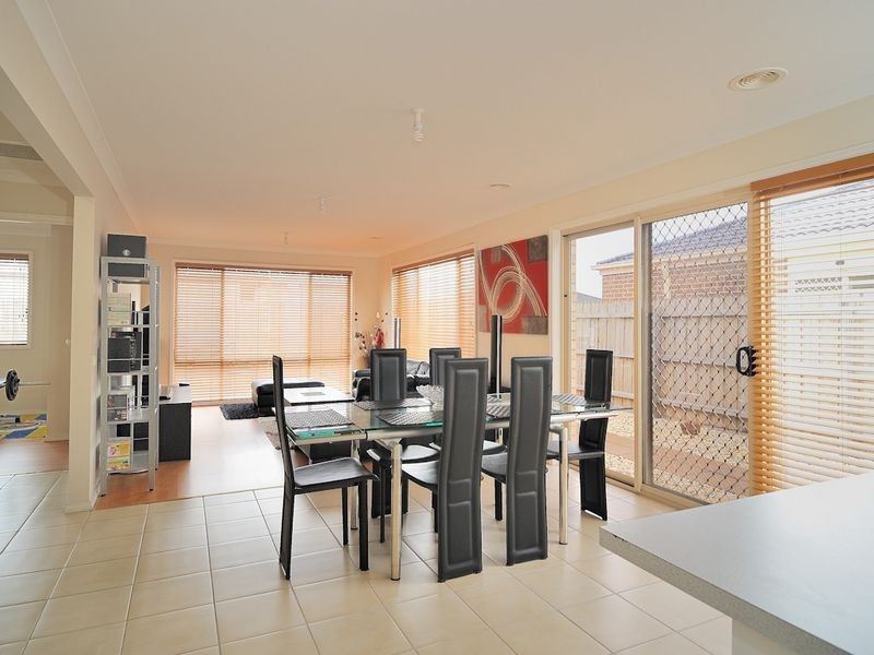 3 Sunbird Avenue, Cranbourne VIC 3977