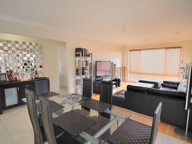 3 Sunbird Avenue, Cranbourne VIC 3977