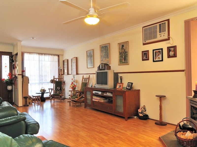 20 Yaltara Close, Cranbourne VIC 3977