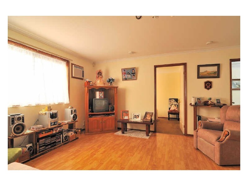 20 Yaltara Close, Cranbourne VIC 3977