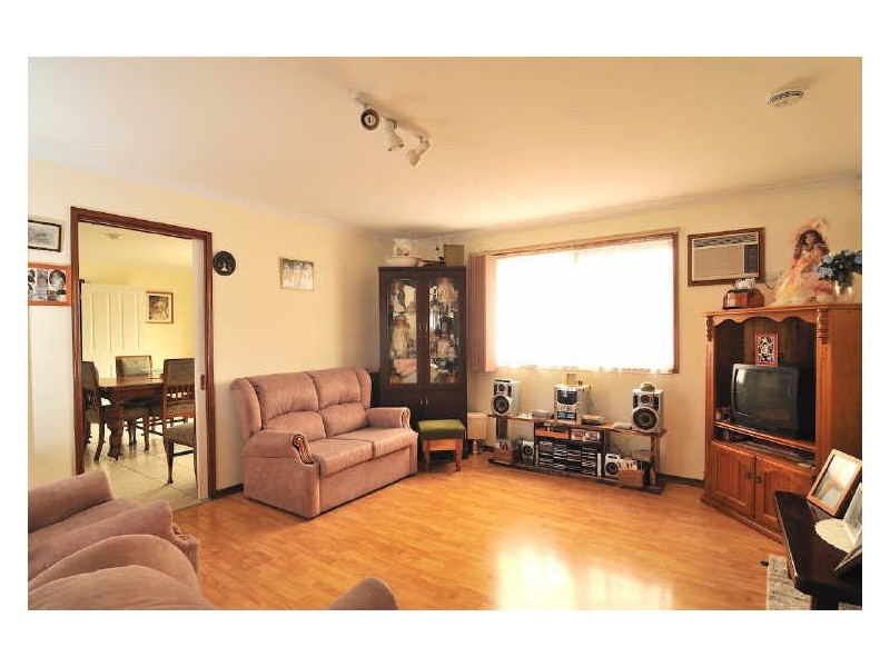 20 Yaltara Close, Cranbourne VIC 3977