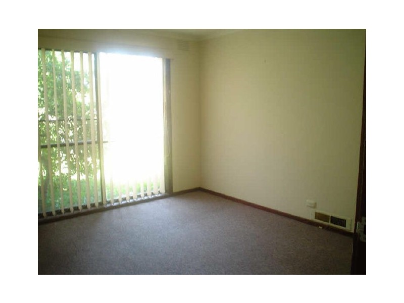 6/19 William Street, Cranbourne VIC 3977