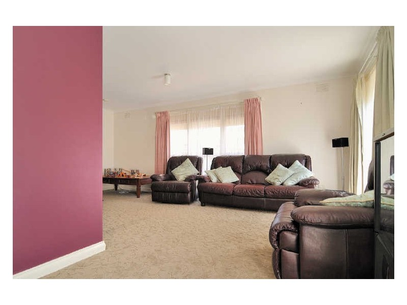 44 Normanby Street, Cranbourne VIC 3977