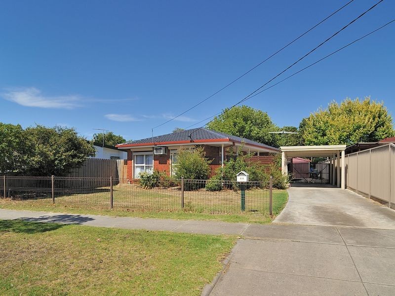 44 Normanby Street, Cranbourne VIC 3977