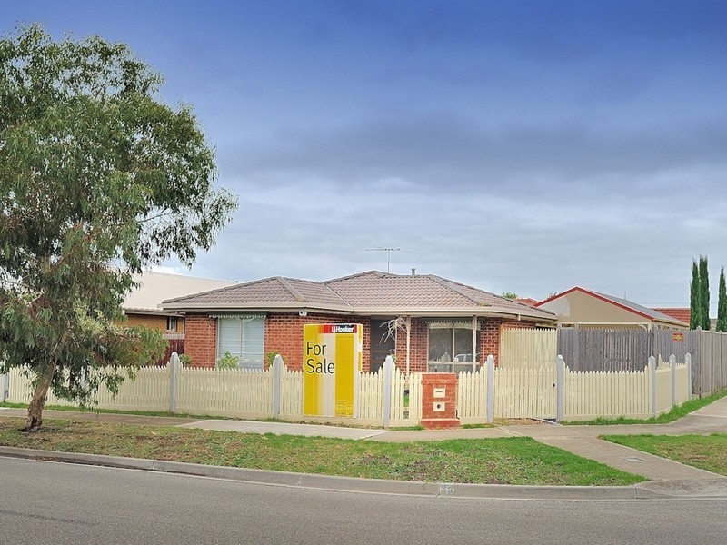 53 Jacinta Drive, Cranbourne VIC 3977