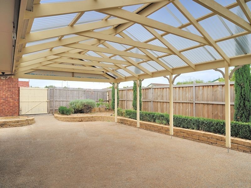 53 Jacinta Drive, Cranbourne VIC 3977