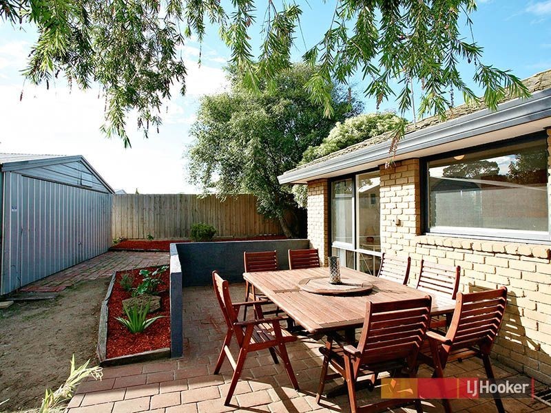 37 Duff Street, Cranbourne VIC 3977