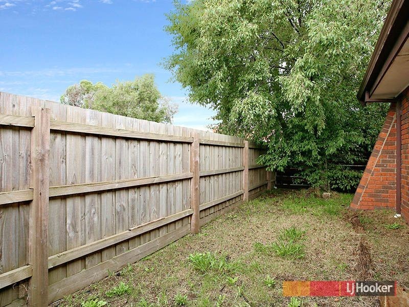 6/19 William Street, Cranbourne VIC 3977