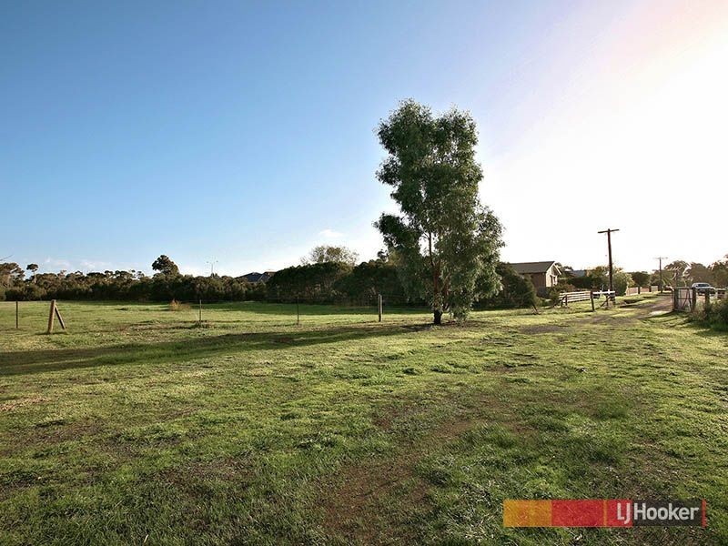 2925 South Gippsland Highway, Tooradin VIC 3980