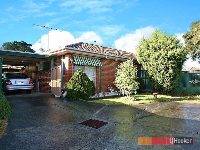 2/6 Hazlitt Court, Cranbourne VIC 3977