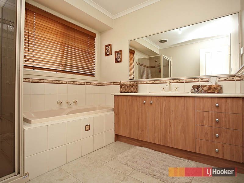 89 Central Parkway, Cranbourne VIC 3977