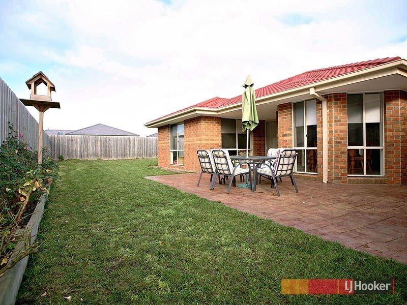 89 Central Parkway, Cranbourne VIC 3977