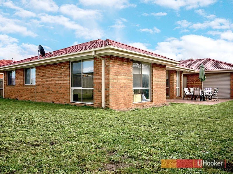 89 Central Parkway, Cranbourne VIC 3977