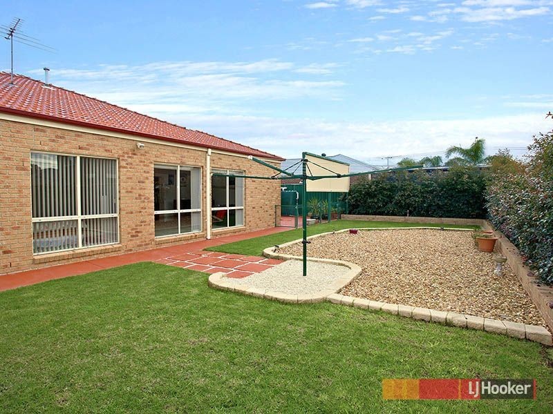 12 Galway Place, Cranbourne VIC 3977