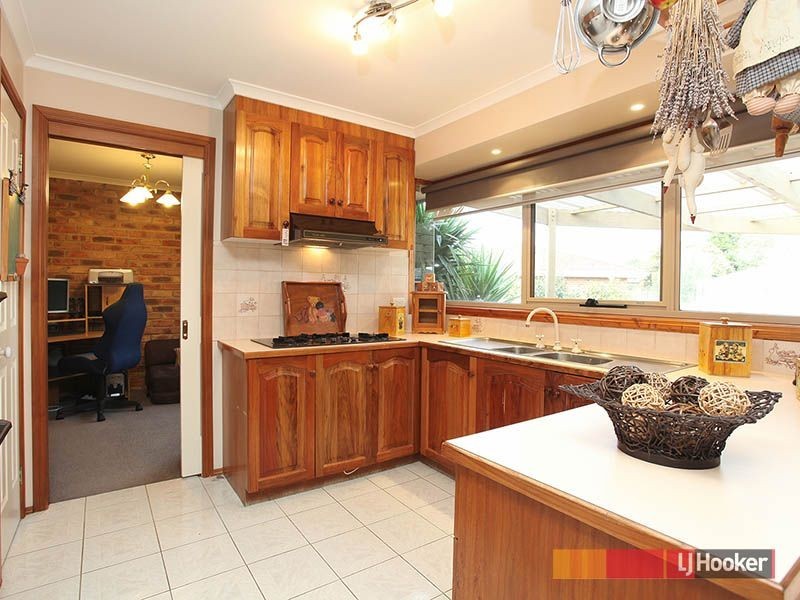 21 Godwin Avenue, Narre Warren VIC 3805