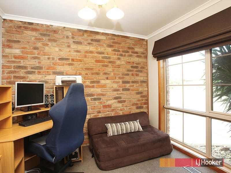 21 Godwin Avenue, Narre Warren VIC 3805