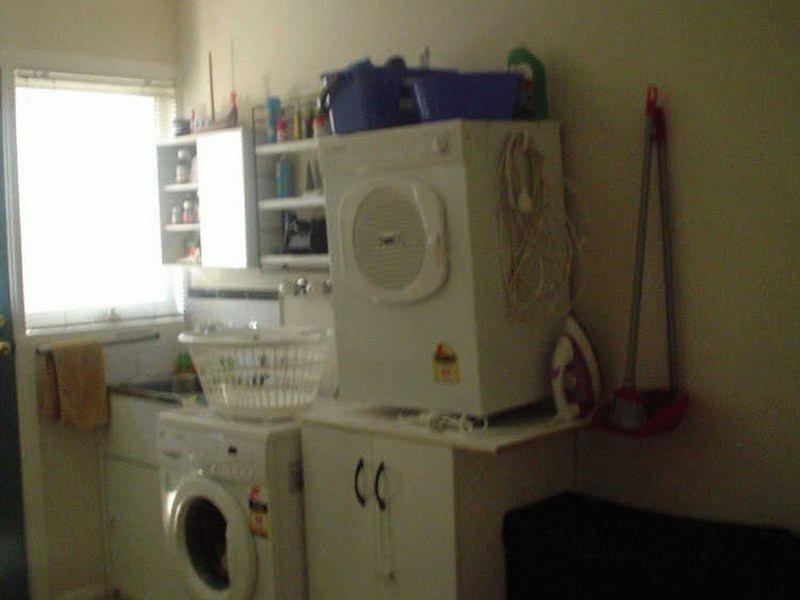 50 Lawless Drive, Cranbourne VIC 3977