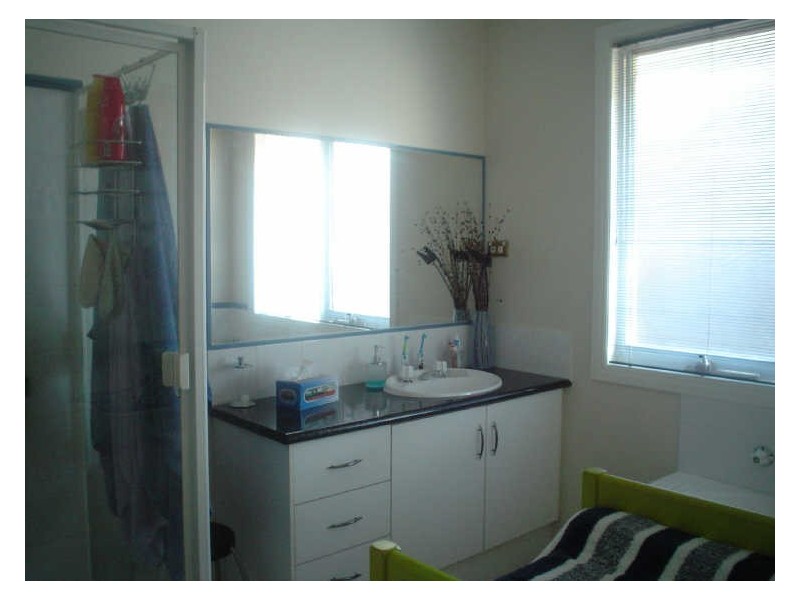 50 Lawless Drive, Cranbourne VIC 3977