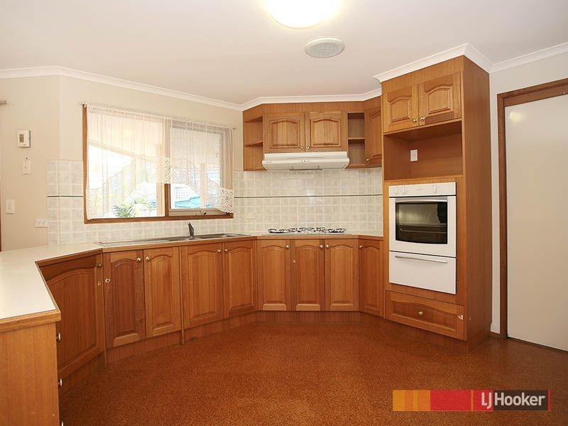 5 Eliza Street, Cranbourne North VIC 3977