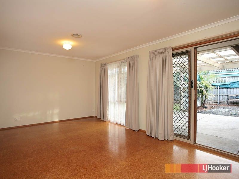 5 Eliza Street, Cranbourne North VIC 3977