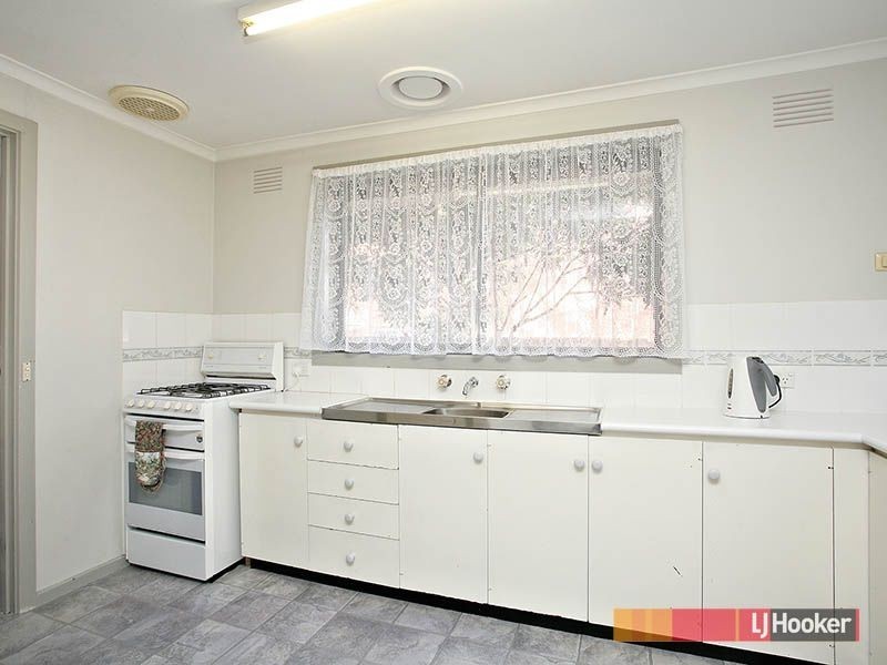 1/24 William Street, Cranbourne VIC 3977