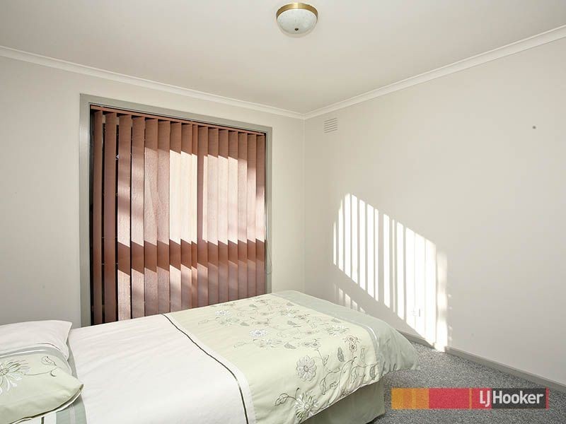 1/24 William Street, Cranbourne VIC 3977