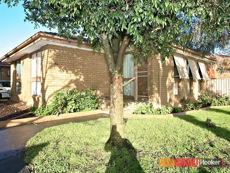 1/24 William Street, Cranbourne VIC 3977
