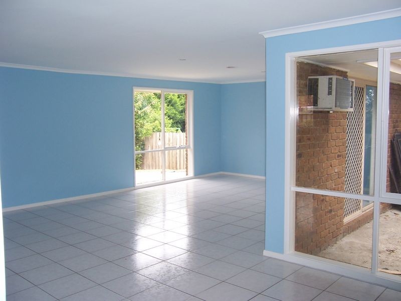 2 Erin Court, Hampton Park VIC 3976