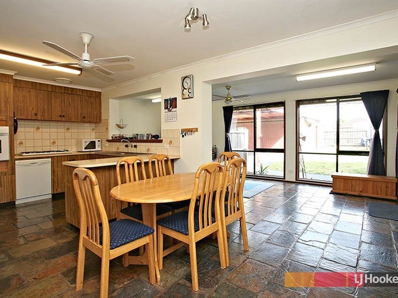 13 Taylor Street, Cranbourne VIC 3977