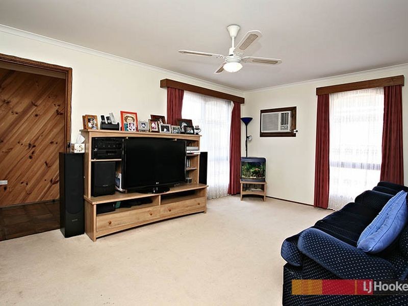 13 Taylor Street, Cranbourne VIC 3977