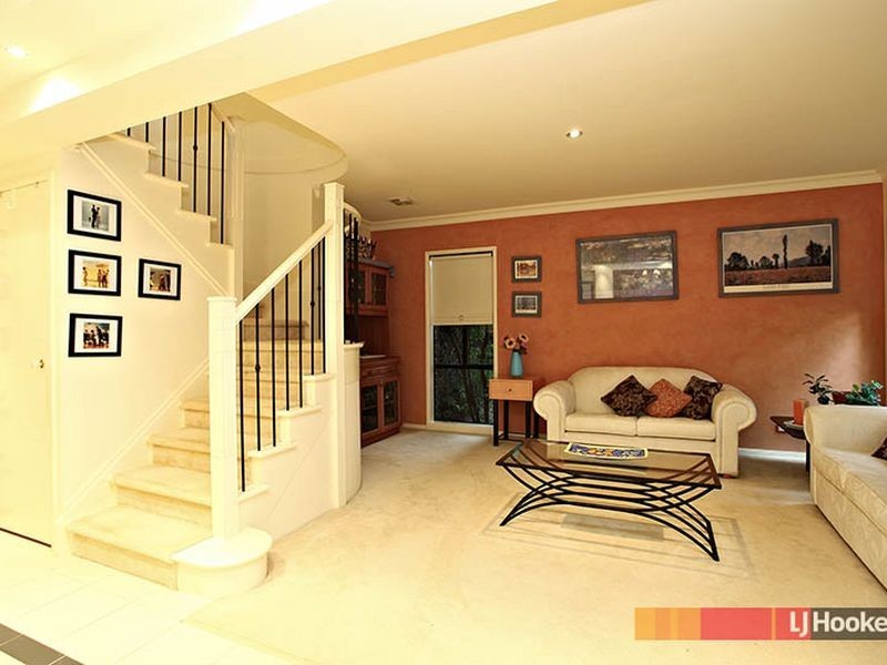 8 Winterton Court, Hallam VIC 3803