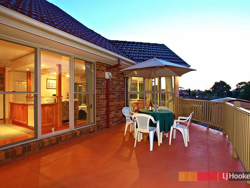 33 Stevensons Road, Cranbourne VIC 3977