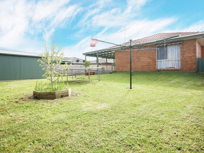 Cranbourne North VIC 3977