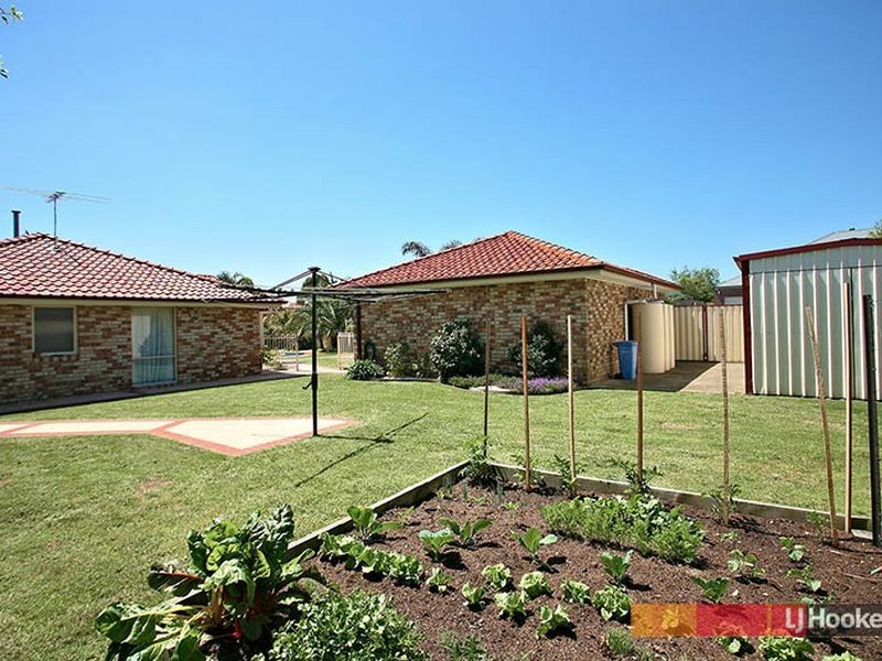 1 Huntingdale Close, Cranbourne VIC 3977