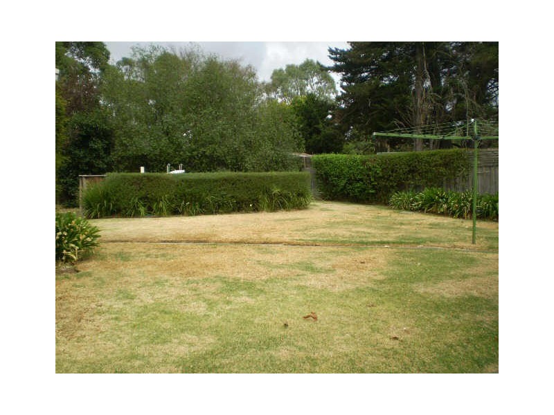 12 Railway Road, Clyde VIC 3978