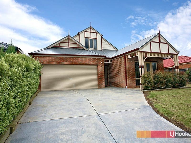 7 Waterville Vista, Cranbourne VIC 3977