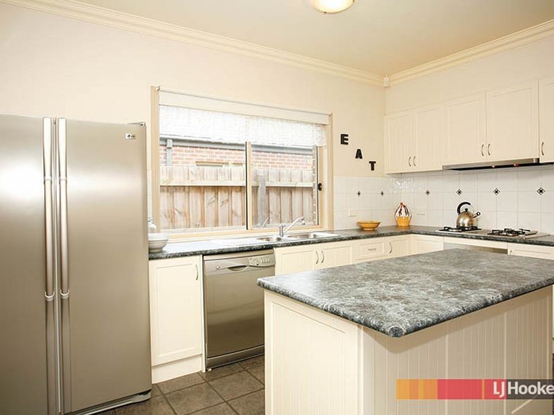 7 Waterville Vista, Cranbourne VIC 3977