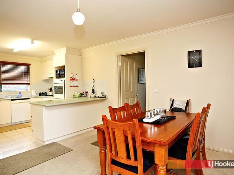 13 Dartmoor Drive, Cranbourne East VIC 3977