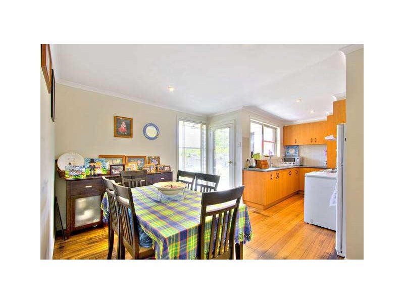 8 Highland Avenue, Hampton Park VIC 3976