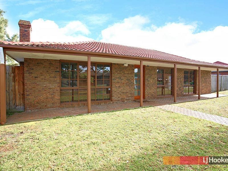 39 Endeavour Drive, Cranbourne North VIC 3977