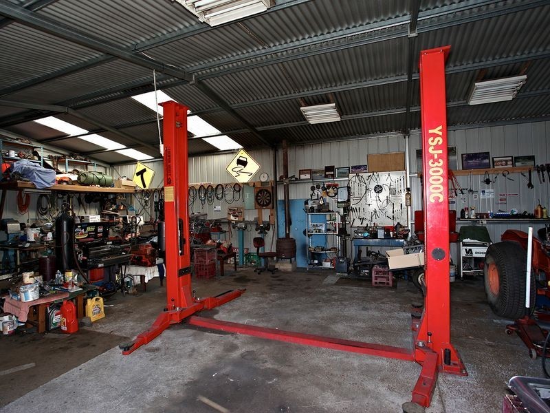 118 Camms Road, Cranbourne VIC 3977